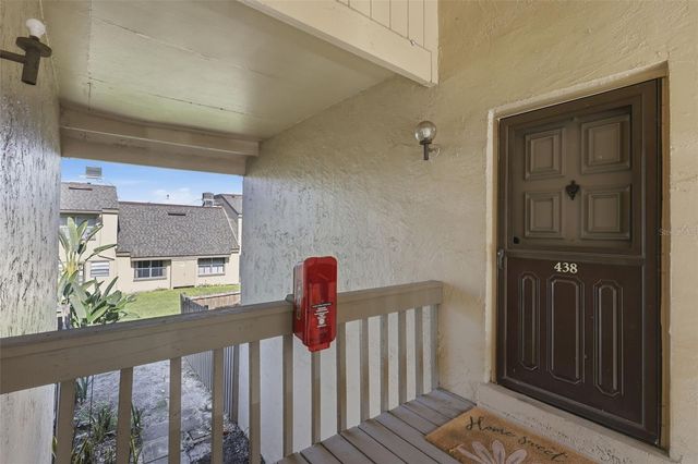438 WINDMEADOWS STREET 438, Altamonte Springs, FL 32701