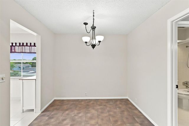 438 WINDMEADOWS STREET 438, Altamonte Springs, FL 32701