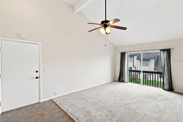 438 WINDMEADOWS STREET 438, Altamonte Springs, FL 32701