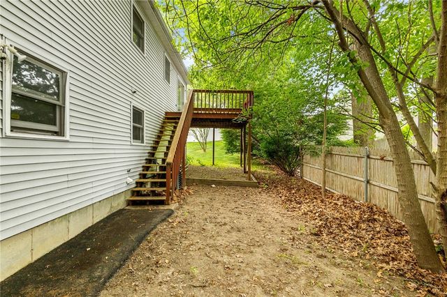 1 Jared Court, North Providence, RI 02911