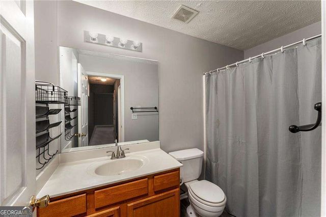 636 Spanish Oak Drive, Acworth, GA 30102