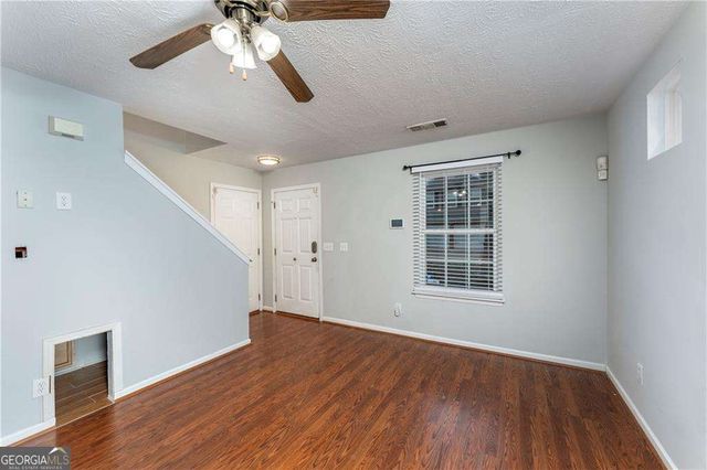 636 Spanish Oak Drive, Acworth, GA 30102