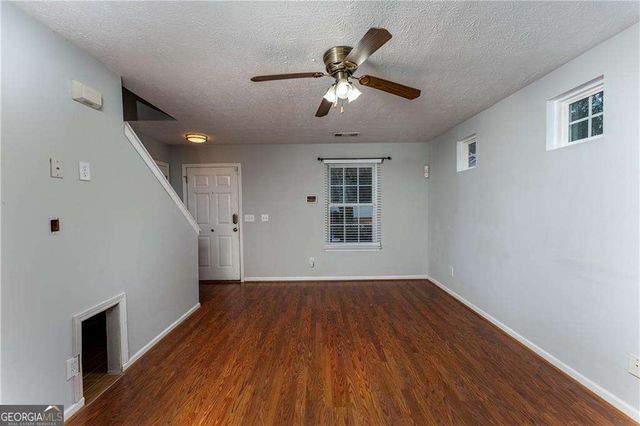 636 Spanish Oak Drive, Acworth, GA 30102