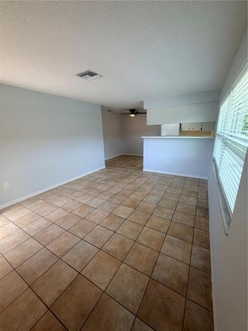 6050 CHESHAM DRIVE 5, New Port Richey, FL 34653