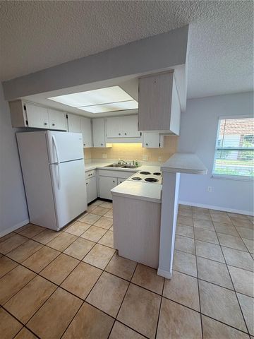 6050 CHESHAM DRIVE 5, New Port Richey, FL 34653