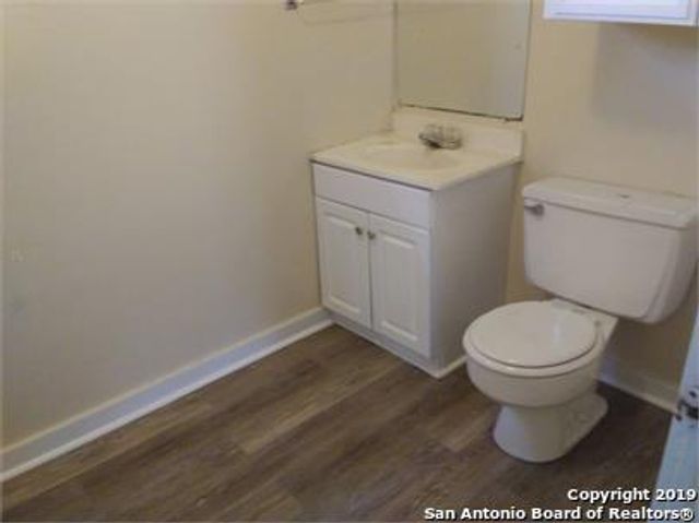 221 W Magnolia Ave Unit 4, San Antonio, TX 78212