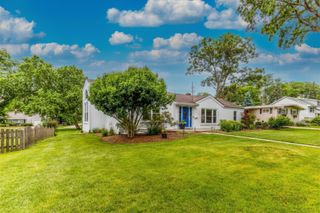 310 S Summit Street, Wheaton, IL 60187