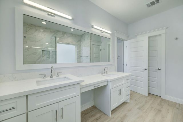 1007 E 28th Street, Houston, TX 77009