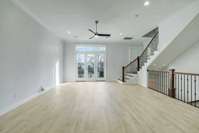 1007 E 28th Street, Houston, TX 77009