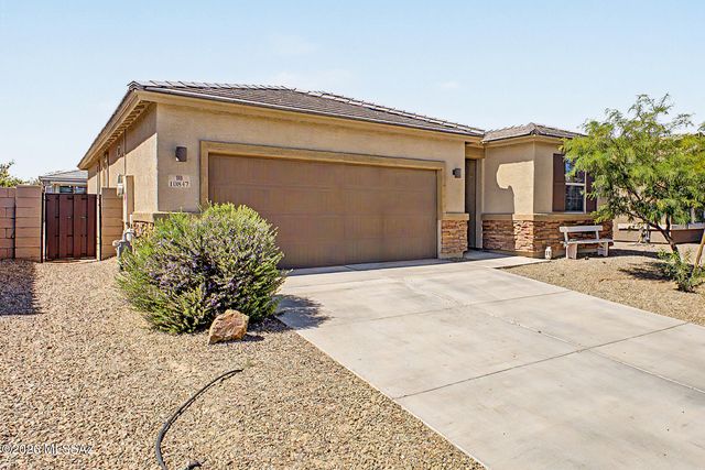 10847 W Sarabella Drive, Marana, AZ 85653