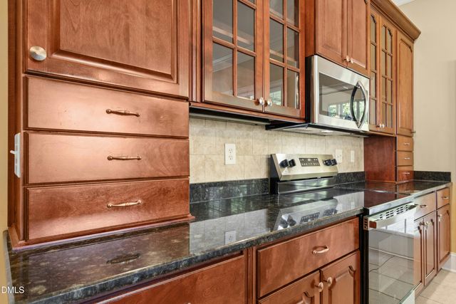 505 River Knoll Drive, Clayton, NC 27527