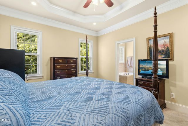 505 River Knoll Drive, Clayton, NC 27527