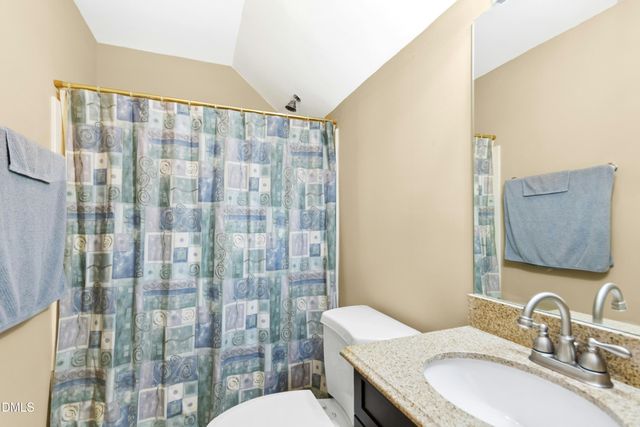 505 River Knoll Drive, Clayton, NC 27527