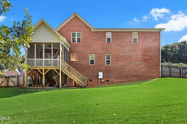 505 River Knoll Drive, Clayton, NC 27527