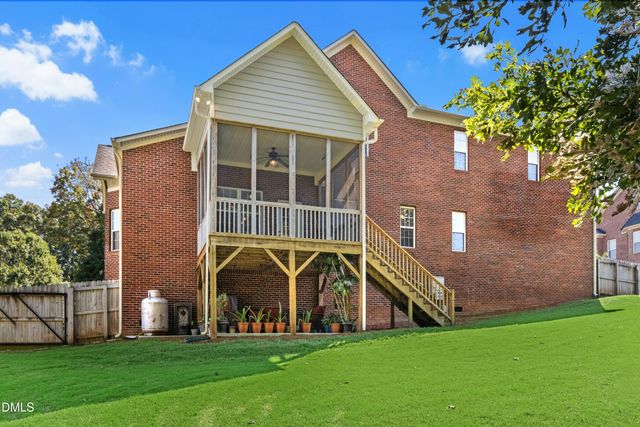 505 River Knoll Drive, Clayton, NC 27527