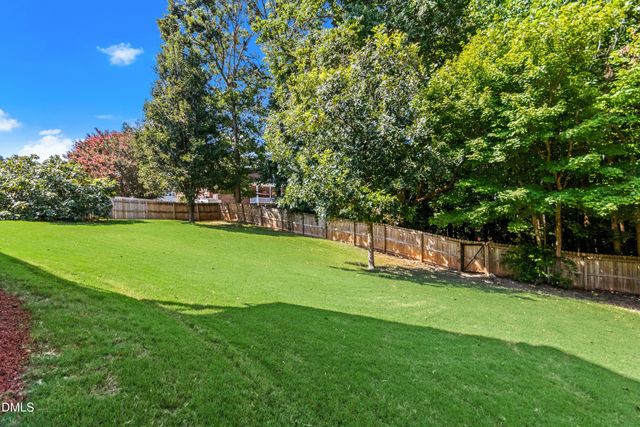 505 River Knoll Drive, Clayton, NC 27527