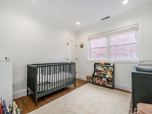 2227 W Medill Avenue, Chicago, IL 60647