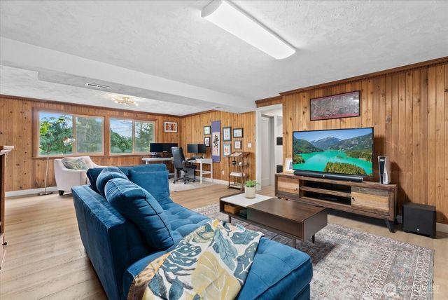 13512 106th Drive SE, Snohomish, WA 98296