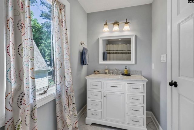 135 Willowood Cove, Chapin, SC 29036