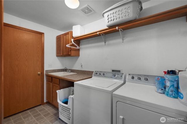 109 Blossom Lane, Elma, WA 98541