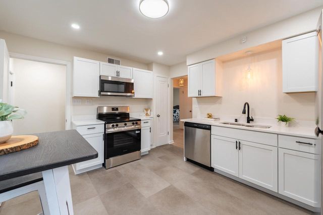 4322 N 54th STREET, Milwaukee, WI 53216