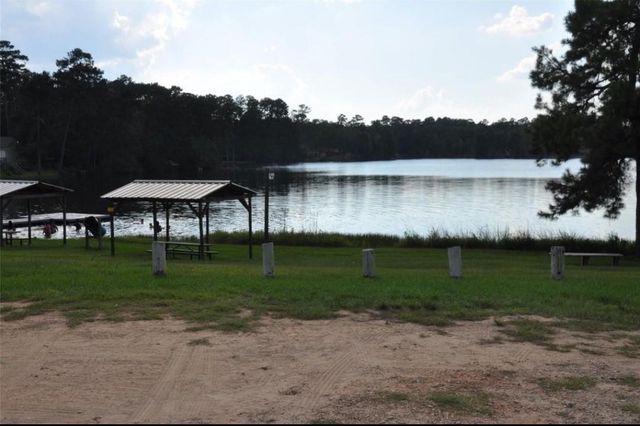 10740 Royal York Drive, Conroe, TX 77303