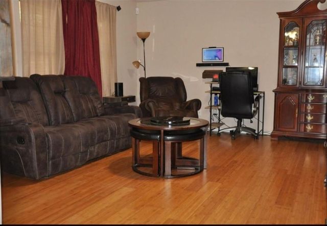 10740 Royal York Drive, Conroe, TX 77303