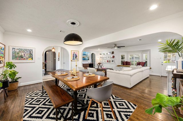 4819 Chantilly Lane, Houston, TX 77092