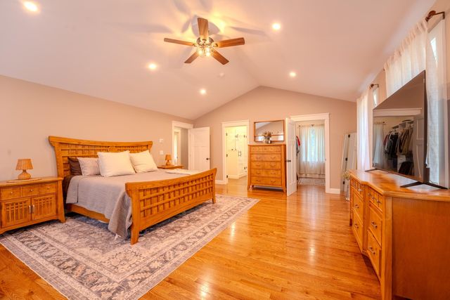 3421 River Road, Bridgewater, NH 03264