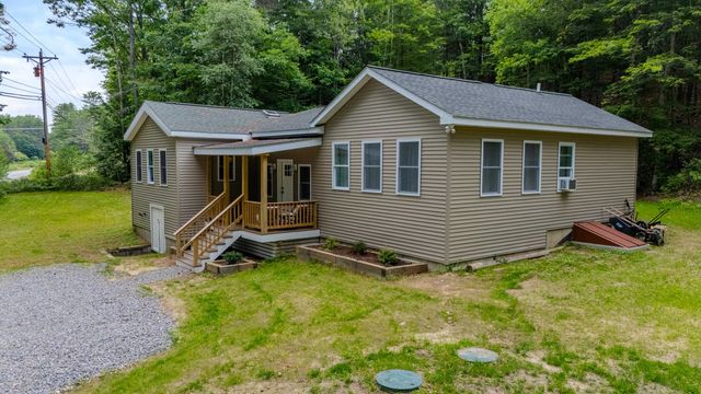 3421 River Road, Bridgewater, NH 03264