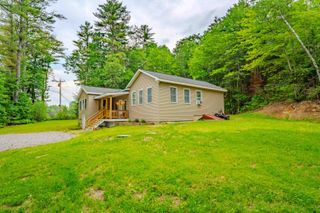 3421 River Road, Bridgewater, NH 03264