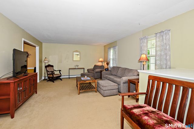 460 North Bigelow Road, Hampton, CT 06247