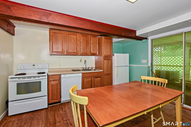 460 North Bigelow Road, Hampton, CT 06247