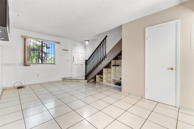 1911 SW 107th Ave 1009, Miami, FL 33165