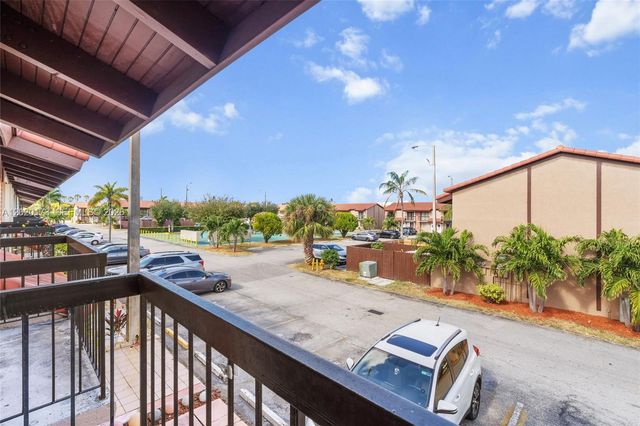 1911 SW 107th Ave 1009, Miami, FL 33165