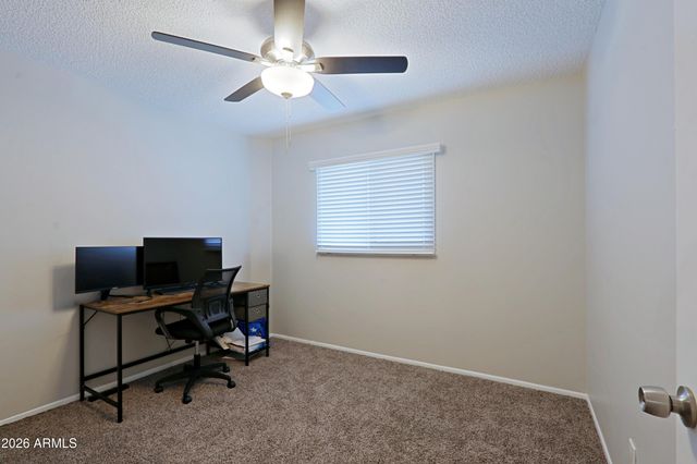 1675 W HAZELWOOD Street, Phoenix, AZ 85015