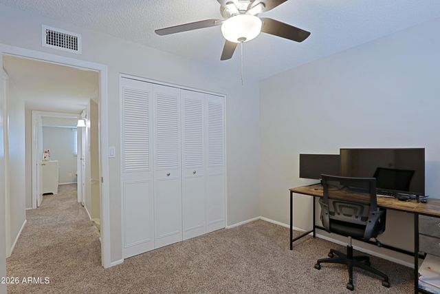 1675 W HAZELWOOD Street, Phoenix, AZ 85015