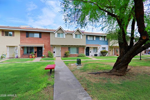 1675 W HAZELWOOD Street, Phoenix, AZ 85015