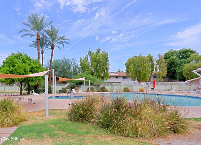 1675 W HAZELWOOD Street, Phoenix, AZ 85015