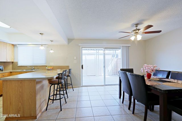 1675 W HAZELWOOD Street, Phoenix, AZ 85015