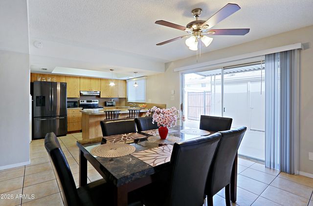 1675 W HAZELWOOD Street, Phoenix, AZ 85015