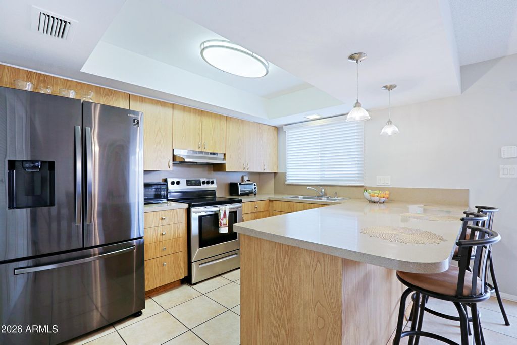 1675 W HAZELWOOD Street, Phoenix, AZ 85015 — photo 4