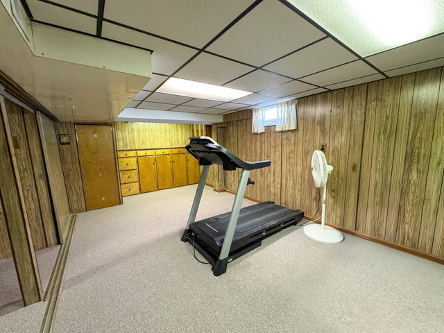 2304 Columbus Avenue, Muskegon, MI 49441