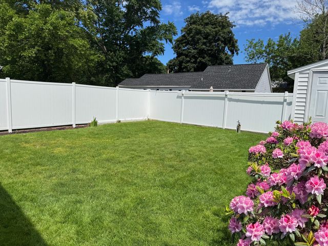 2304 Columbus Avenue, Muskegon, MI 49441