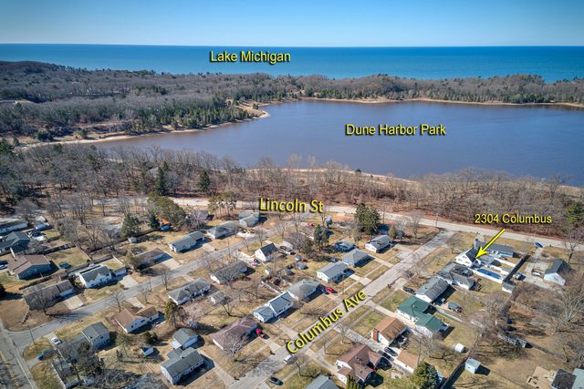 2304 Columbus Avenue, Muskegon, MI 49441