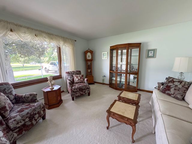 2304 Columbus Avenue, Muskegon, MI 49441