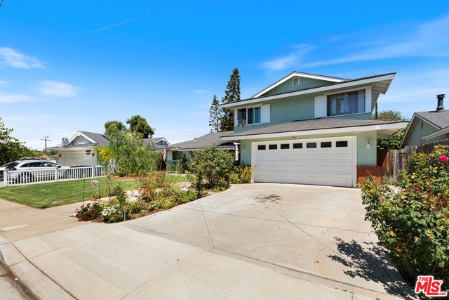 1075 Corona Lane, Costa Mesa, CA 92626