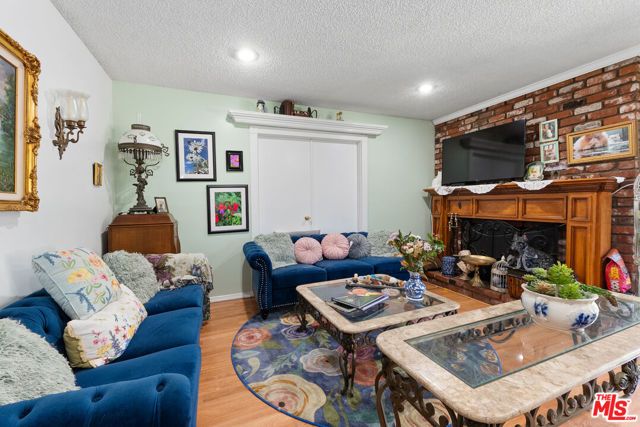 1075 Corona Lane, Costa Mesa, CA 92626