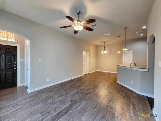 549 Creekside Forest, New Braunfels, TX 78130
