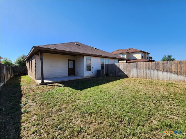 549 Creekside Forest, New Braunfels, TX 78130